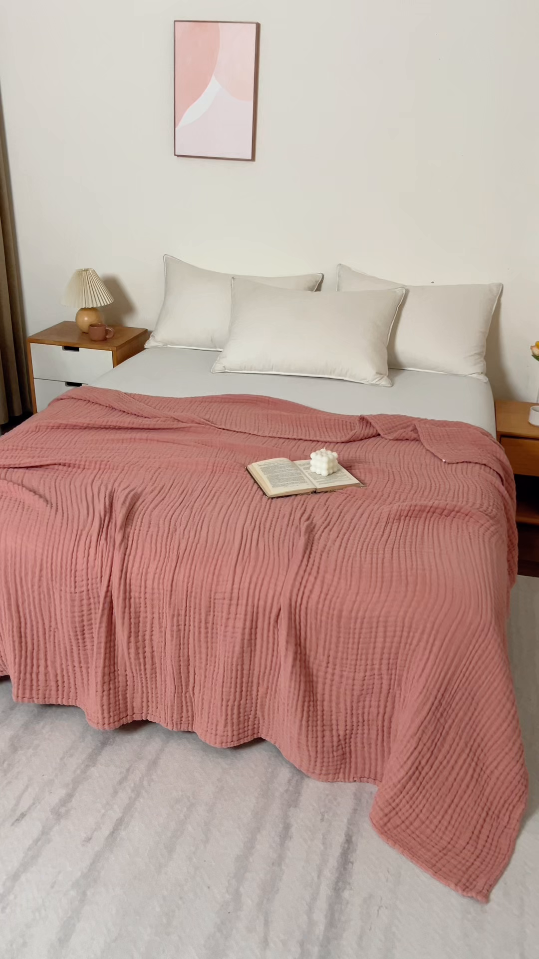 91家纺网 家纺一手货源 找家纺 萌飞 2026新款四层纱素色夏被被子被芯 毛巾被红色