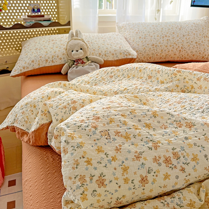 91家纺网 家纺一手货源 找家纺 一比一 2026春夏新款泡芙棉泡芙纱印花四件套-简单款 花间赋