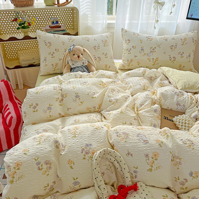 91家纺网 家纺一手货源 找家纺 一比一 2026春夏新款泡芙棉泡芙纱印花四件套-简单款 欢乐趴