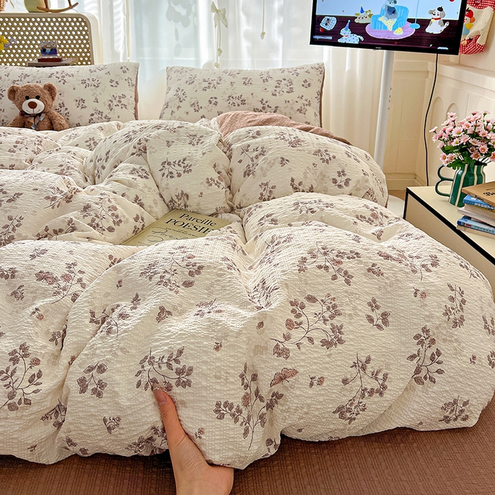 91家纺网 家纺一手货源 找家纺 一比一 2026春夏新款泡芙棉泡芙纱印花四件套-简单款 暮秋