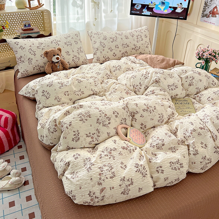 91家纺网 家纺一手货源 找家纺 一比一 2026春夏新款泡芙棉泡芙纱印花四件套-简单款 暮秋