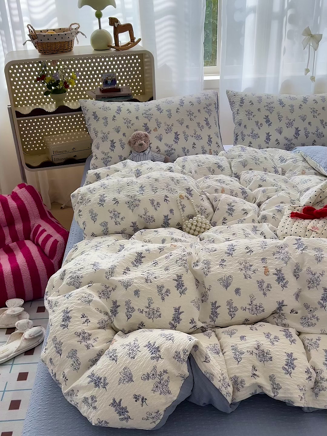 91家纺网 家纺一手货源 找家纺 一比一 2026春夏新款泡芙棉泡芙纱印花四件套-简单款 青花集