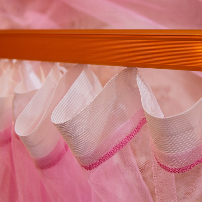 91家纺网 家纺一手货源 找家纺 （总）舞夜盛世 2026新款u型拉幕导轨蚊帐轨道蚊帐落地宫廷蚊帐—春暖花开