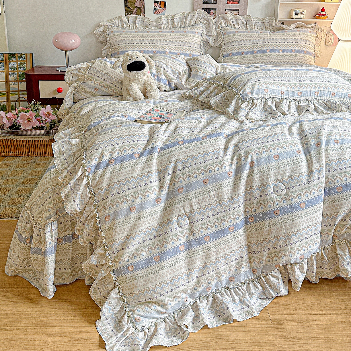 91家纺网 家纺一手货源 找家纺 （总）家维家纺 2026新款（常年不断货）A类全棉夹棉韩系大花边高温砂洗床盖四件套【提供买家秀】