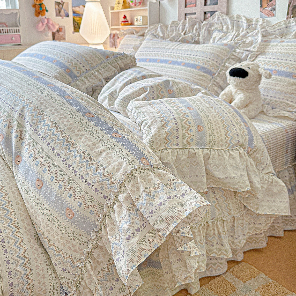 91家纺网 家纺一手货源 找家纺 （总）家维家纺 2026新款（常年不断货）A类全棉夹棉韩系大花边高温砂洗床盖四件套【提供买家秀】