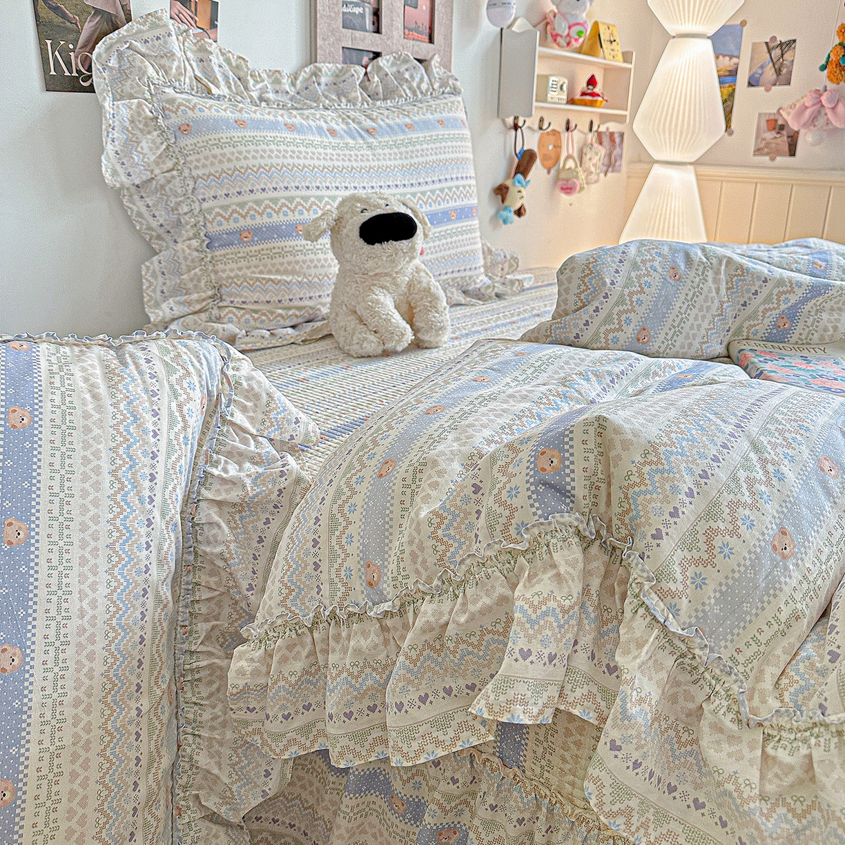 91家纺网 家纺一手货源 找家纺 （总）家维家纺 2026新款（常年不断货）A类全棉夹棉韩系大花边高温砂洗床盖四件套【提供买家秀】