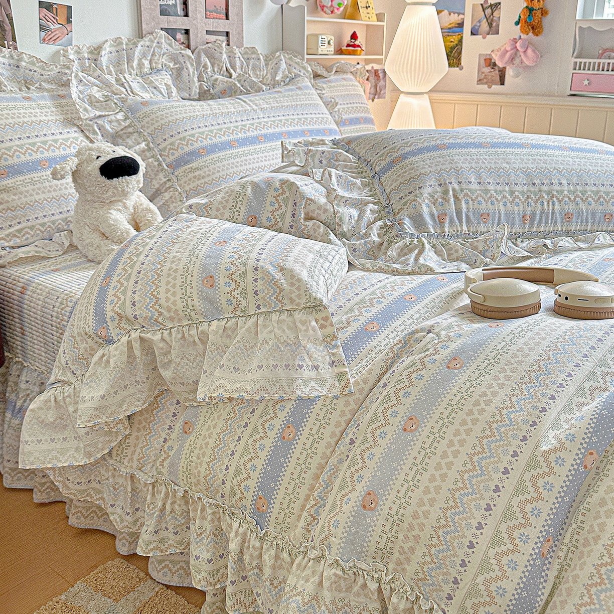 91家纺网 家纺一手货源 找家纺 （总）家维家纺 2026新款（常年不断货）A类全棉夹棉韩系大花边高温砂洗床盖四件套【提供买家秀】