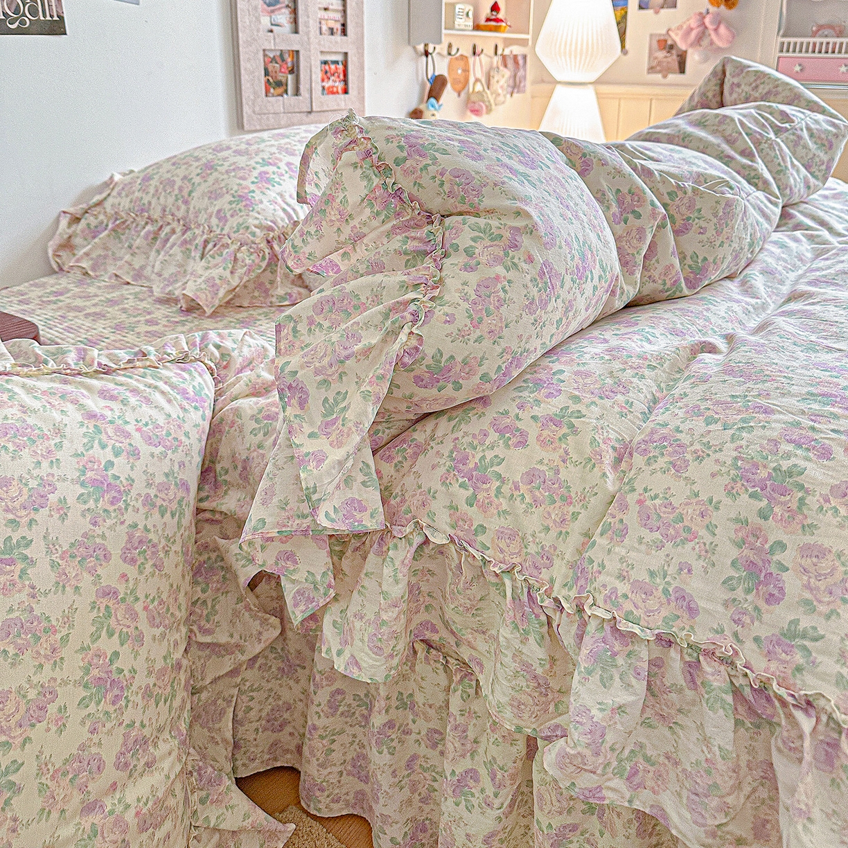 91家纺网 家纺一手货源 找家纺 家维家纺 2026新款（常年不断货）A类全棉夹棉韩系大花边高温砂洗床盖四件套【提供买家秀】 春暖花开