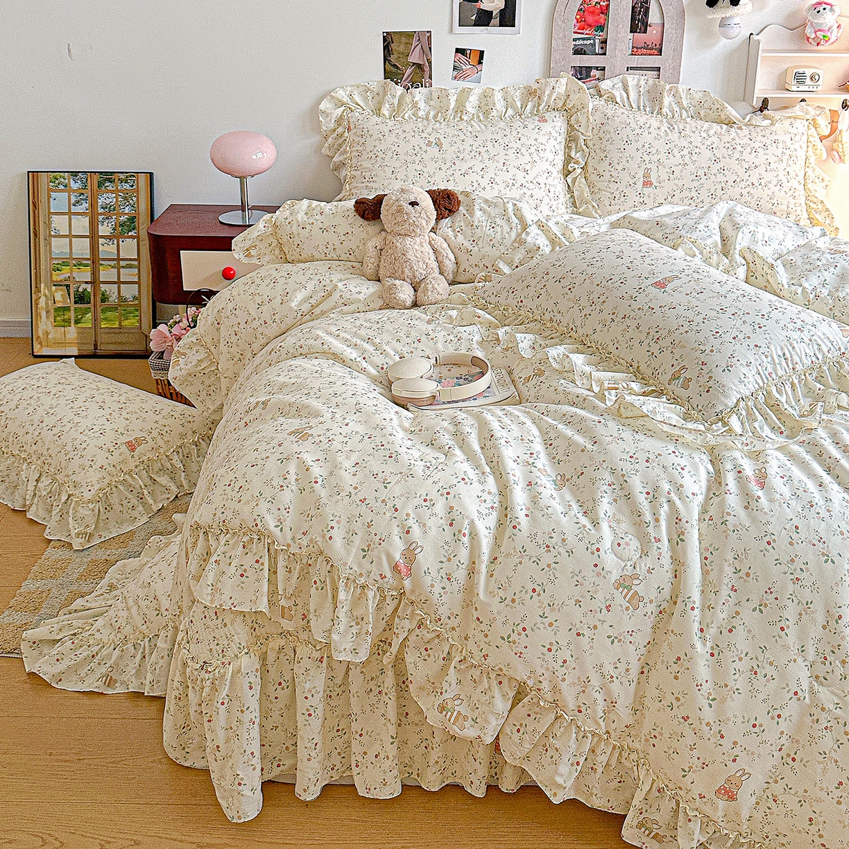 91家纺网 家纺一手货源 找家纺 家维家纺 2026新款（常年不断货）A类全棉夹棉韩系大花边高温砂洗床盖四件套【提供买家秀】 月兔花园