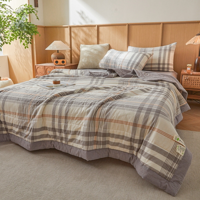 91家纺网 家纺一手货源 找家纺 猎鹿人家纺 2026新款A类水洗棉新疆棉花夏被 被子被芯 夏日芳华灰