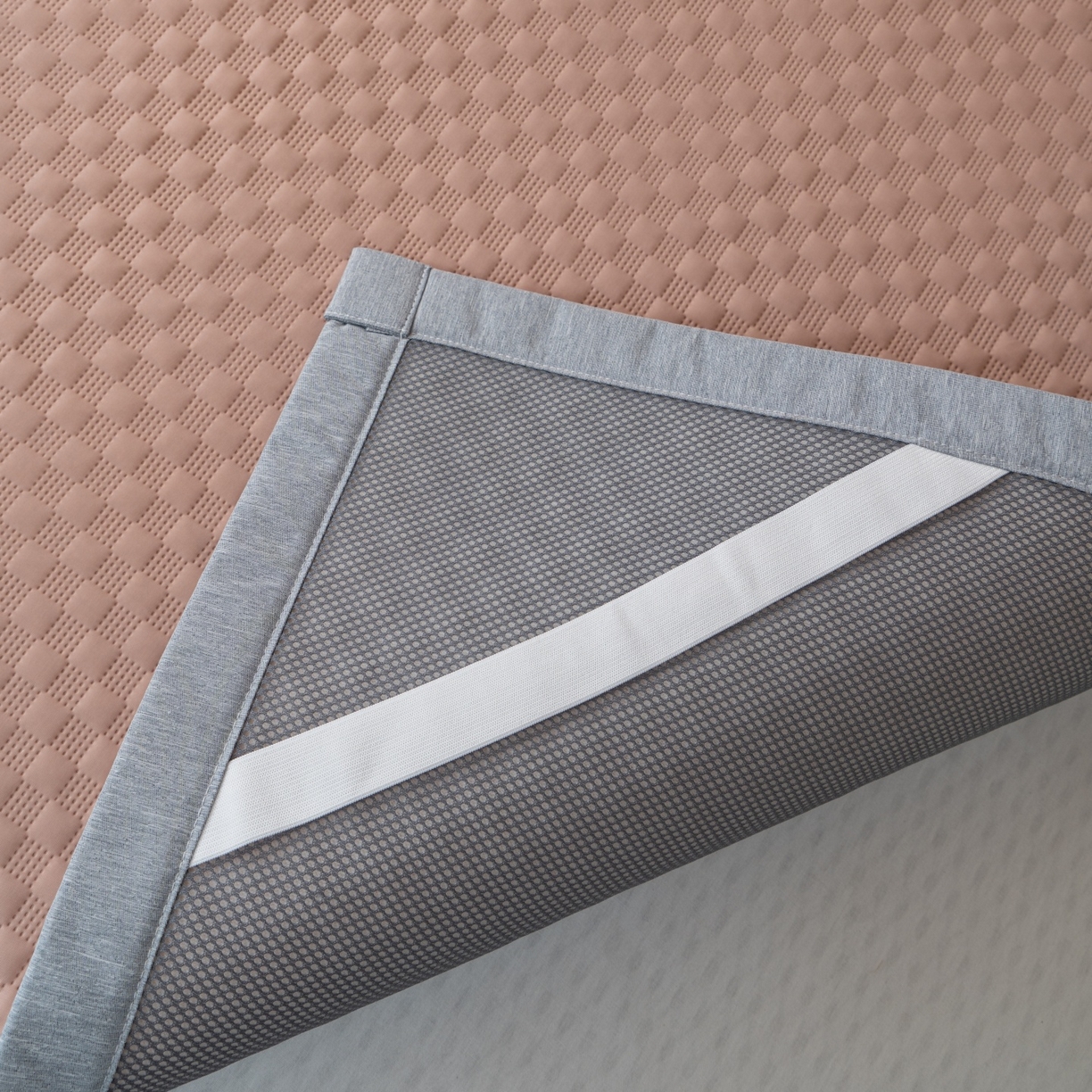 91家纺网 家纺一手货源 找家纺 （总）凌云家纺 2026新款锦纶凉感冰丝席三件套冰格空气席可机洗学生席