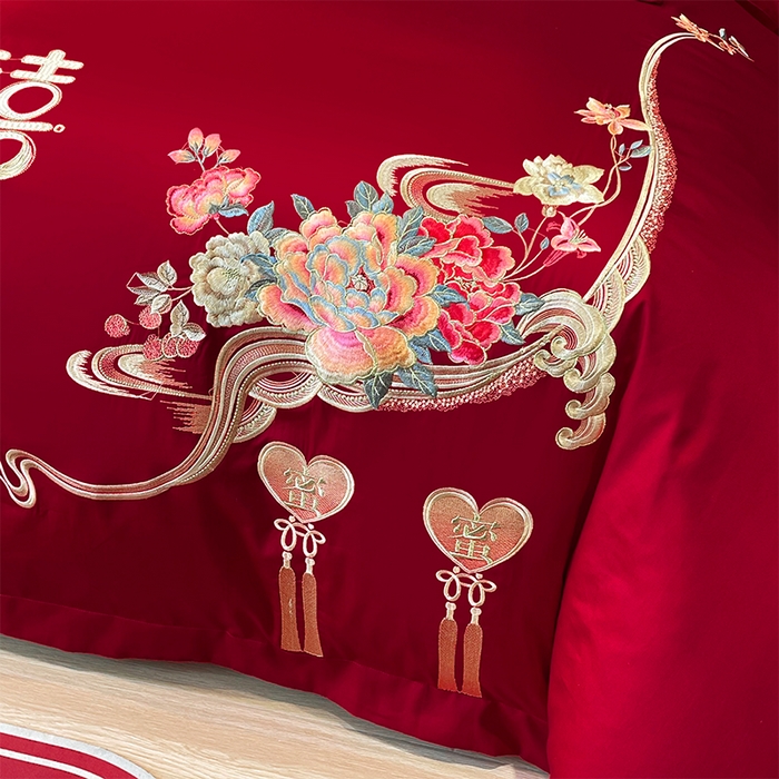 91家纺网 家纺一手货源 找家纺 2026年新款中式亲肤加厚双面磨毛婚庆四件套刺绣多件套甜甜蜜蜜