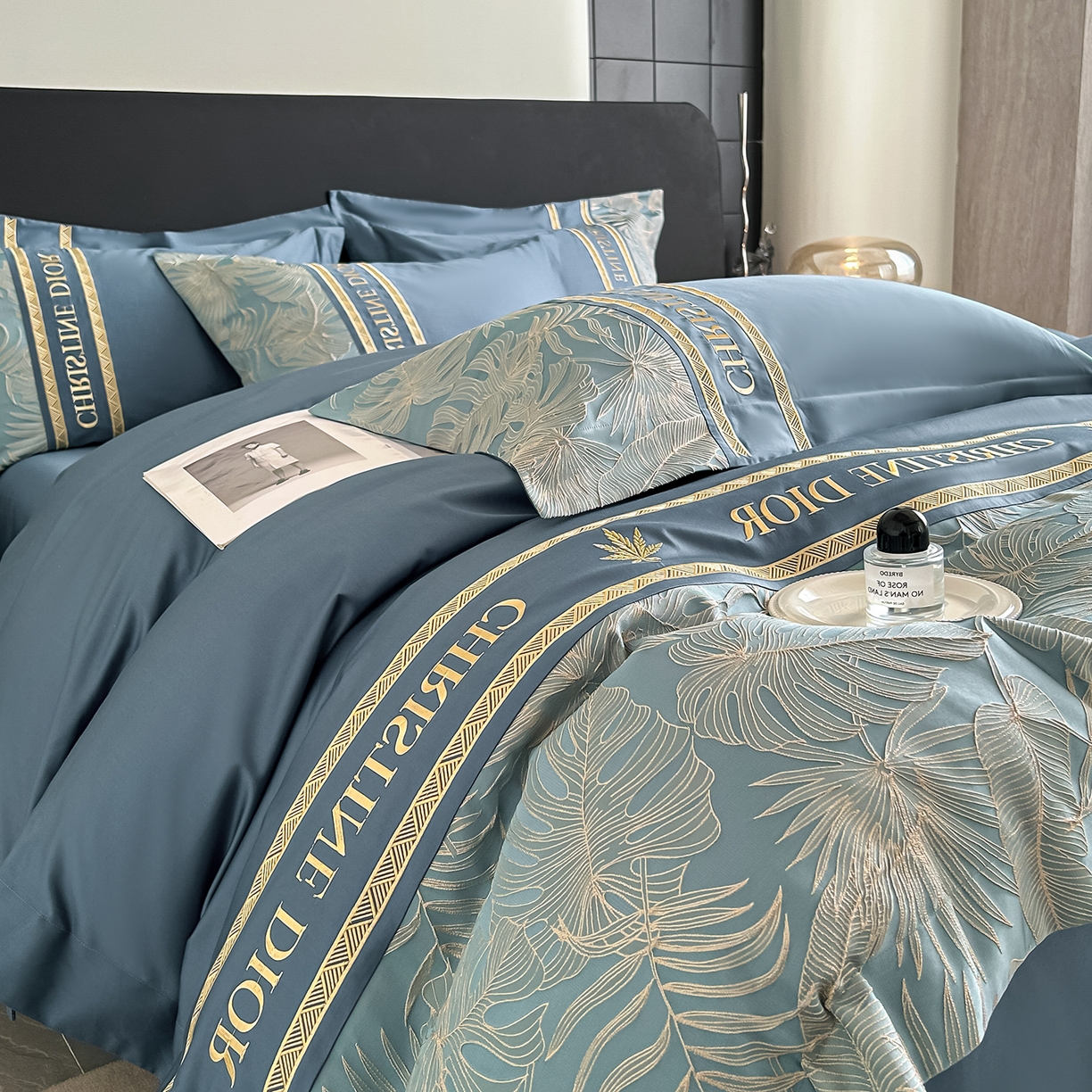 91家纺网 家纺一手货源 找家纺 置顶家纺 2026新款羽枫亲肤提花刺绣四件套 羽枫-宾利蓝