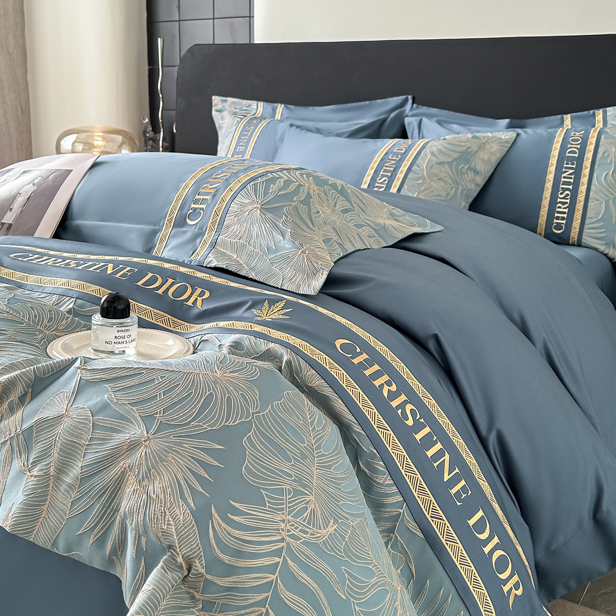 91家纺网 家纺一手货源 找家纺 置顶家纺 2026新款羽枫亲肤提花刺绣四件套 羽枫-宾利蓝