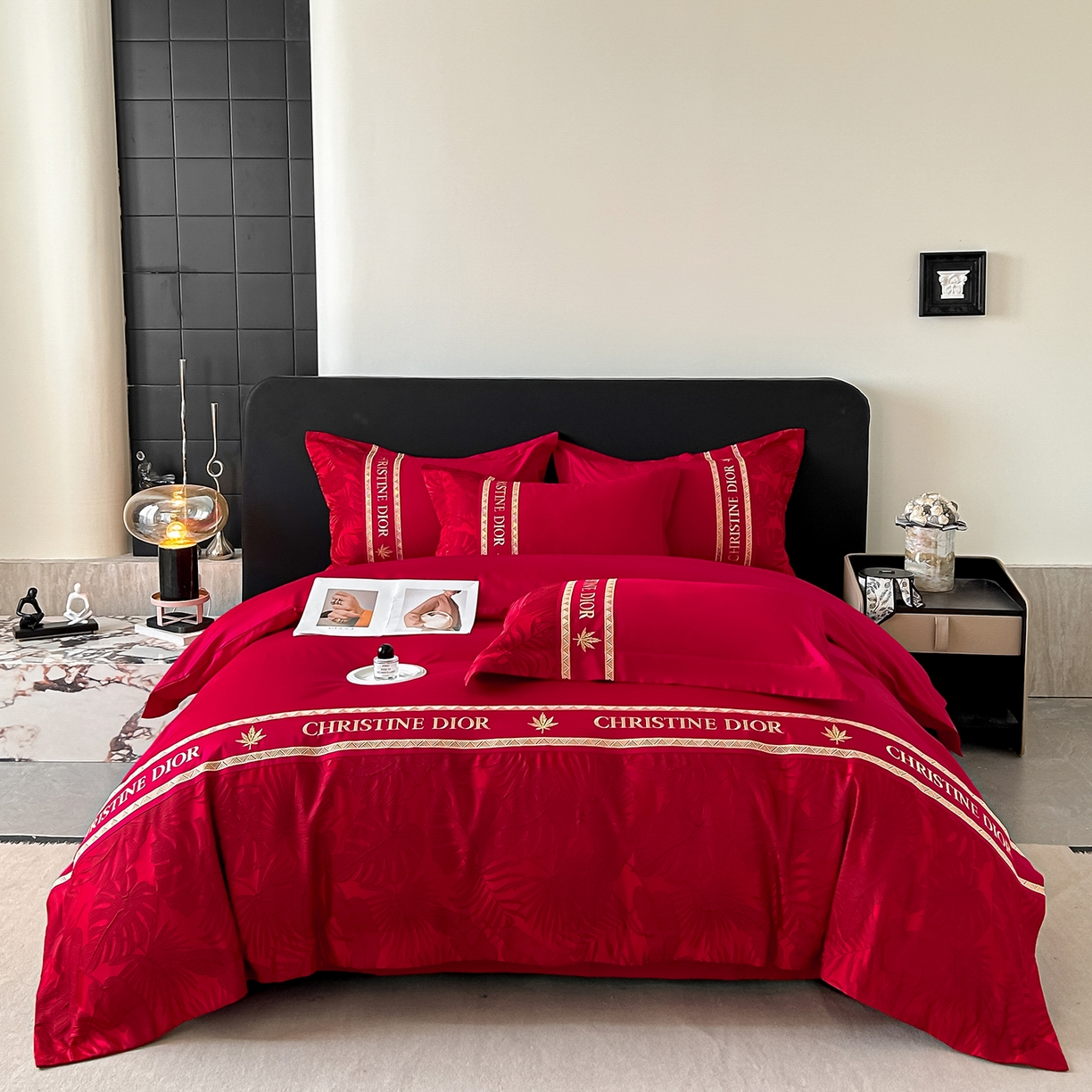 91家纺网 家纺一手货源 找家纺 置顶家纺 2026新款羽枫亲肤提花刺绣四件套 羽枫-大红