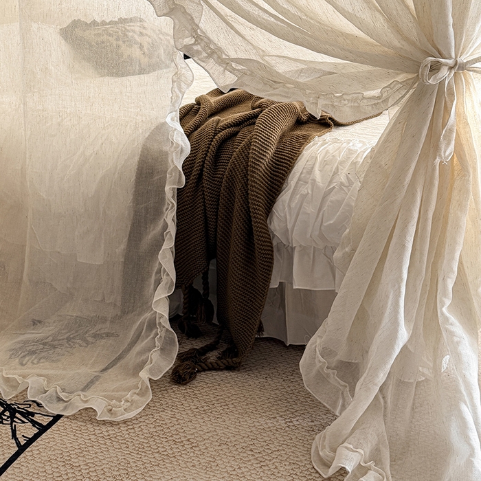 91家纺网 家纺一手货源 找家纺 都市缘蚊帐 2026年新款3303禾风里棉麻轨道宫廷蚊帐1.5m 1.8m 3303禾风里-场景一