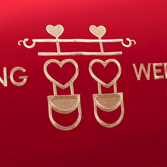 91家纺网 家纺一手货源 找家纺 博之洋婚庆 2026新款新中式亲肤棉婚庆大红刺绣系列四件套 喜爱