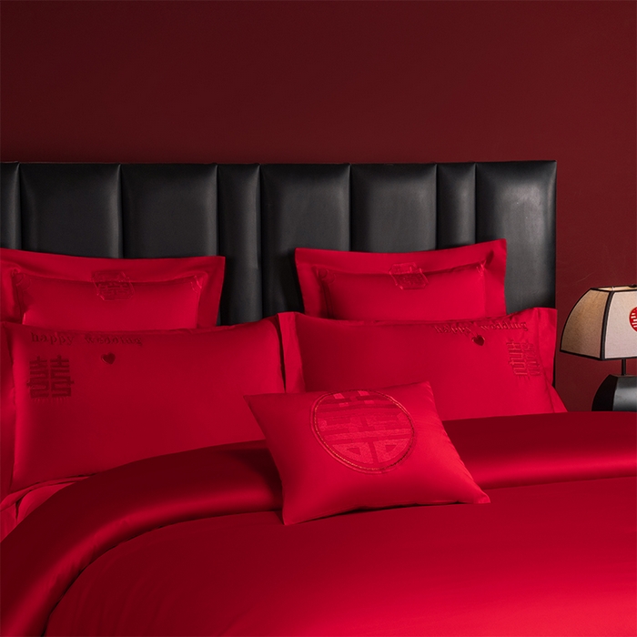 91家纺网 家纺一手货源 找家纺 博之洋婚庆 2026新款新中式亲肤棉婚庆大红刺绣系列四件套 喜运绵绵-红