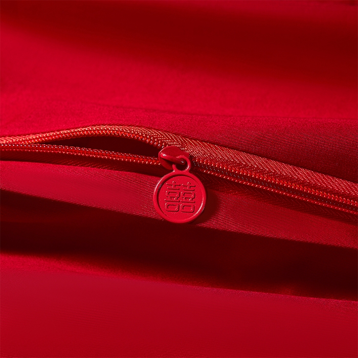 91家纺网 家纺一手货源 找家纺 博之洋婚庆 2026新款新中式亲肤棉婚庆大红刺绣系列四件套 爱的诺言-红