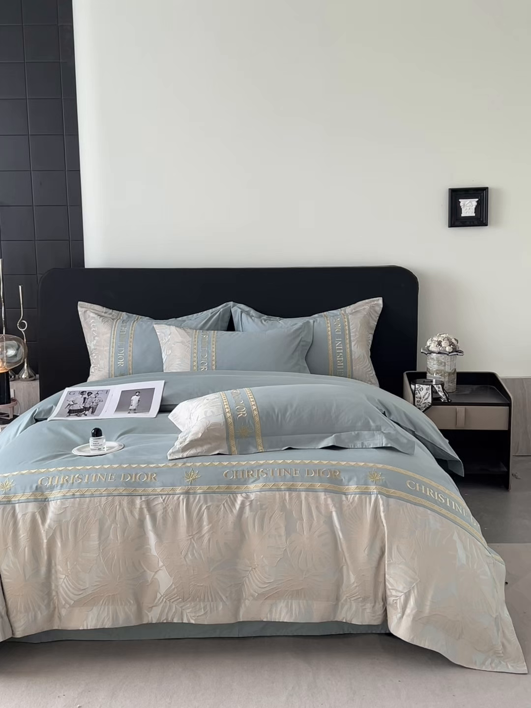 91家纺网 家纺一手货源 找家纺 置顶家纺 2026新款羽枫亲肤提花刺绣四件套 羽枫-繁星蓝