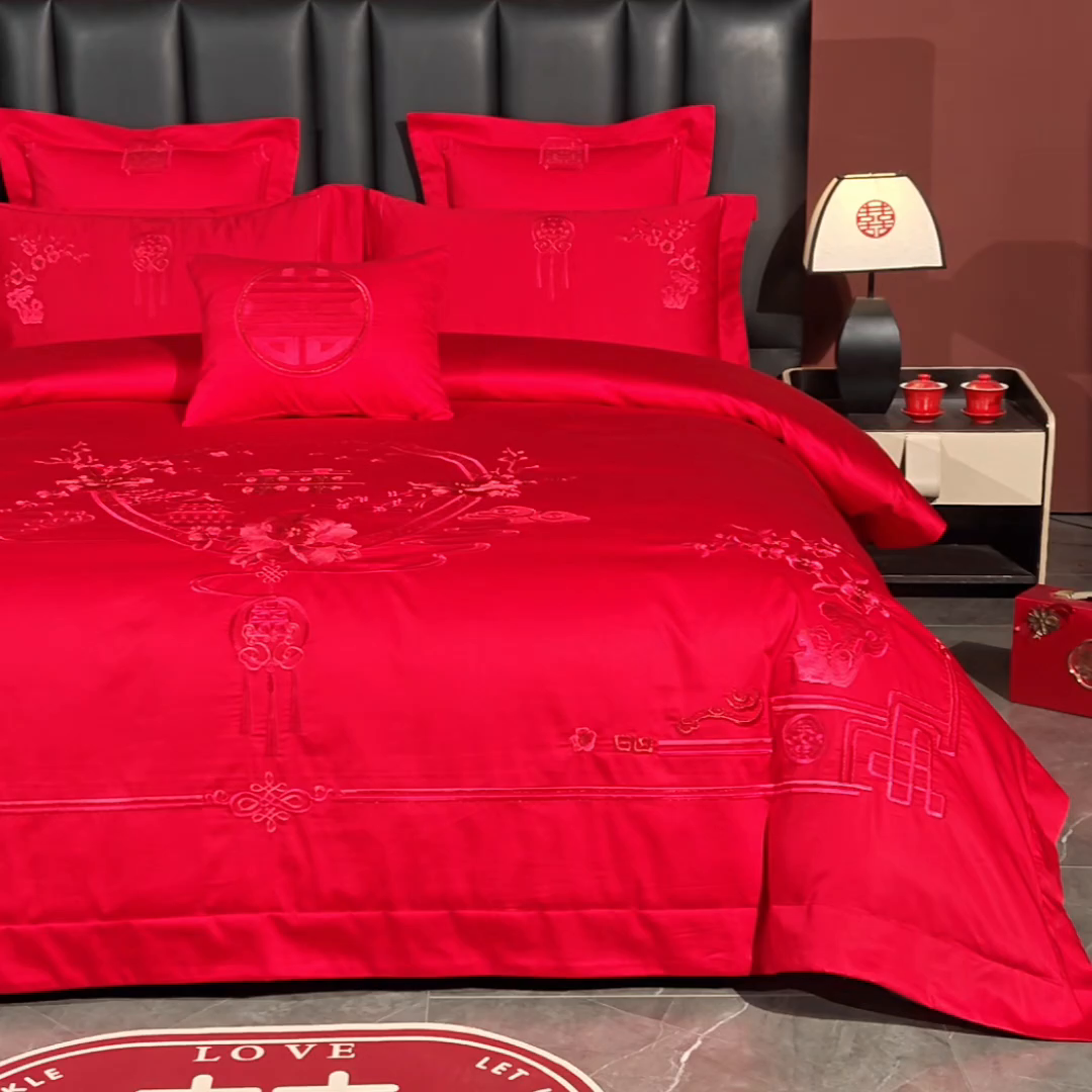91家纺网 家纺一手货源 找家纺 博之洋婚庆 2026新款新中式亲肤棉婚庆大红刺绣系列四件套 爱的诺言-红