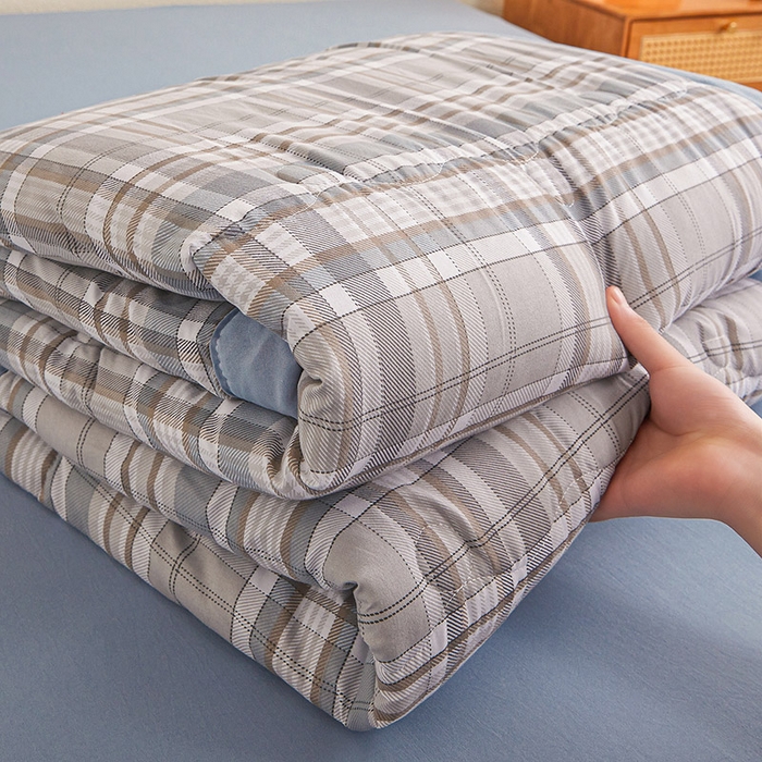 91家纺网 家纺一手货源 找家纺 （总）西域种棉人 2026新款A类新疆棉花夏凉被加宽包边水洗棉无印格子印花吸湿透气棉花夏被空调被