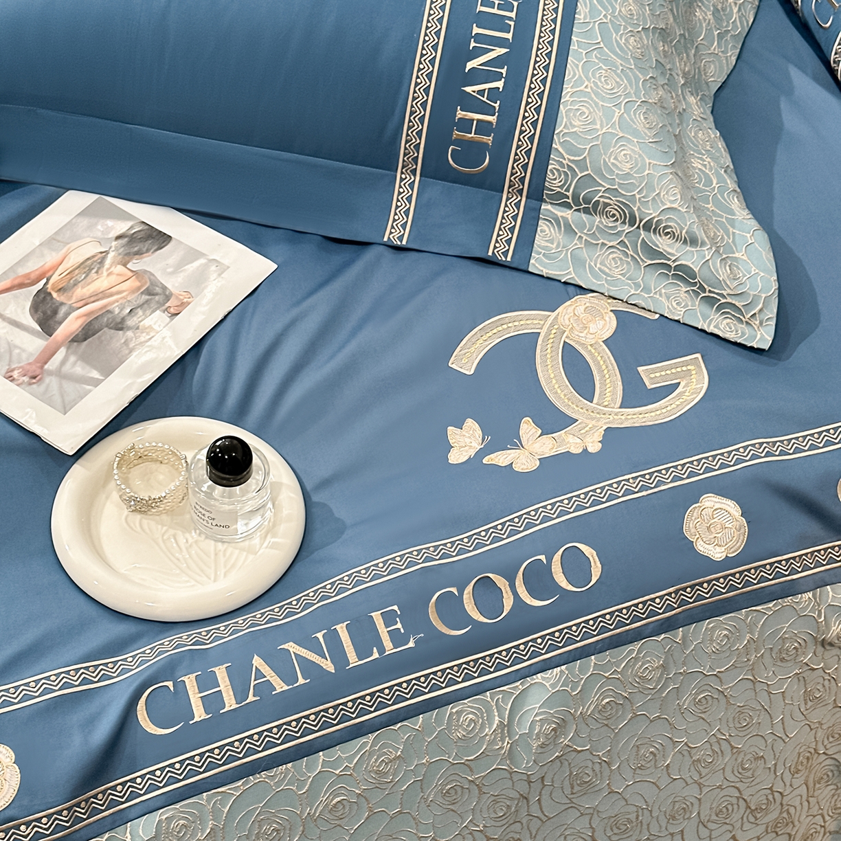 91家纺网 家纺一手货源 找家纺 （总）置顶家纺 2026新款香芙亲肤提花刺绣四件套