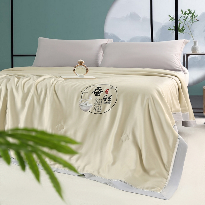 91家纺网 家纺一手货源 找家纺 薇玛仕 2026春夏新款镂空款60天丝莱赛尔蚕丝纯色夏凉被空调被 米绿
