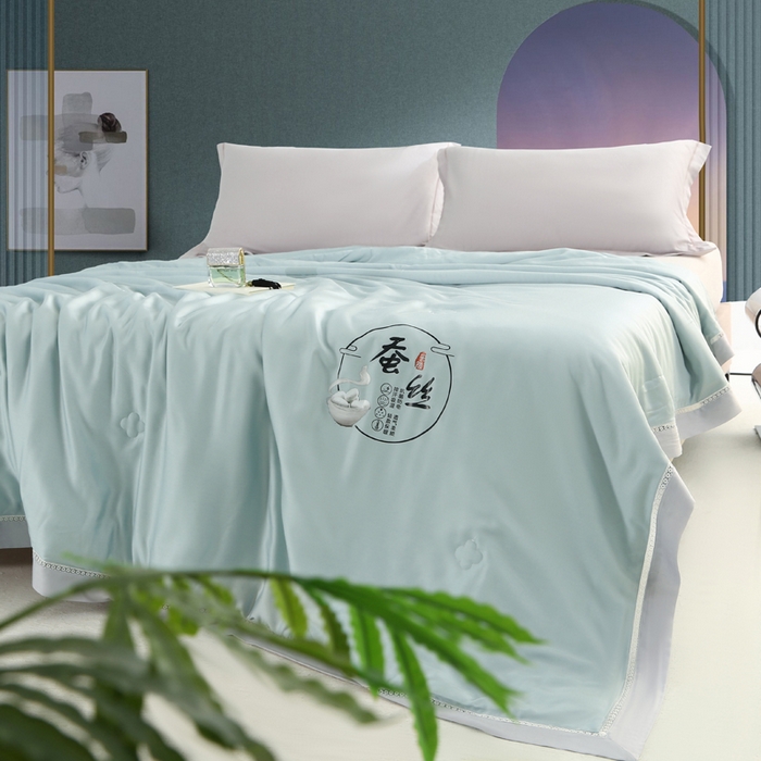 91家纺网 家纺一手货源 找家纺 薇玛仕 2026春夏新款镂空款60天丝莱赛尔蚕丝纯色夏凉被空调被 莫兰迪