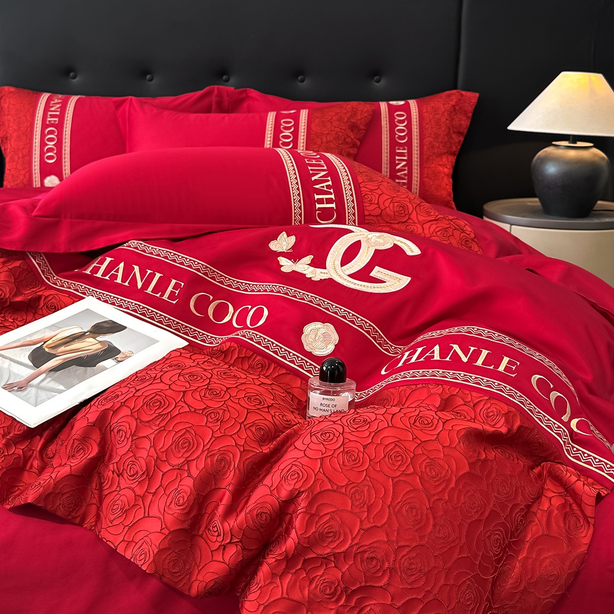 置顶家纺 2026新款香芙亲肤提花刺绣四件套 香芙-大红