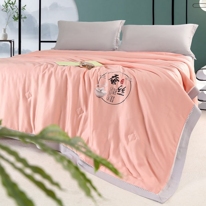 91家纺网 家纺一手货源 找家纺 薇玛仕 2026春夏新款镂空款60天丝莱赛尔蚕丝纯色夏凉被空调被 西柚粉