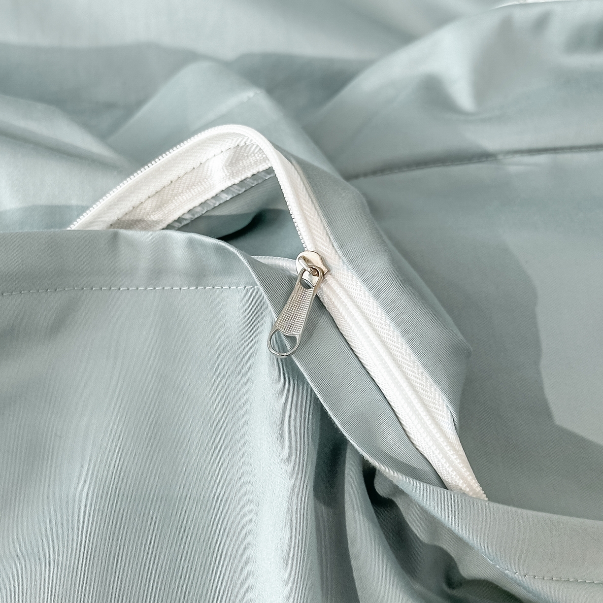 91家纺网 家纺一手货源 找家纺 置顶家纺 2026新款香芙亲肤提花刺绣四件套 香芙-繁星蓝