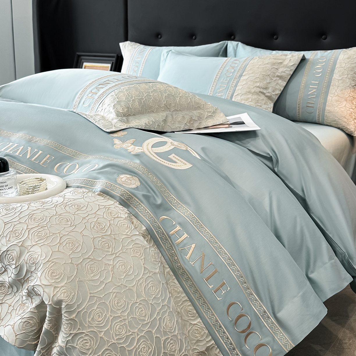 91家纺网 家纺一手货源 找家纺 置顶家纺 2026新款香芙亲肤提花刺绣四件套 香芙-繁星蓝