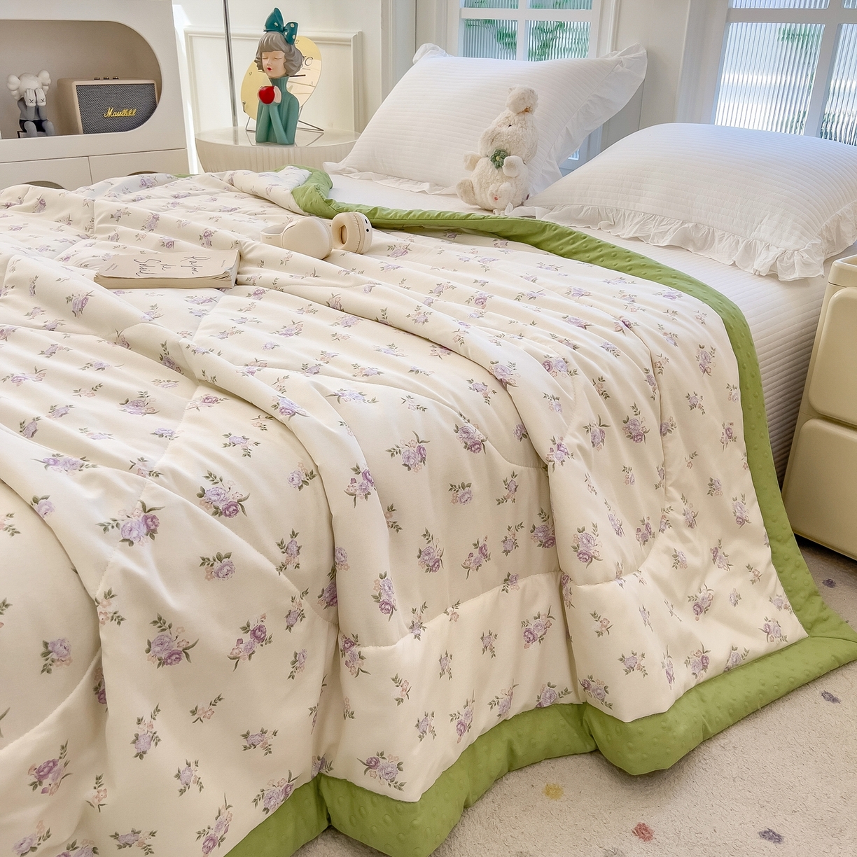 91家纺网 家纺一手货源 找家纺 斯尔顿 2026新款印花夏凉豆豆夏被手工包边被子被芯儿童 紫棠眠夏