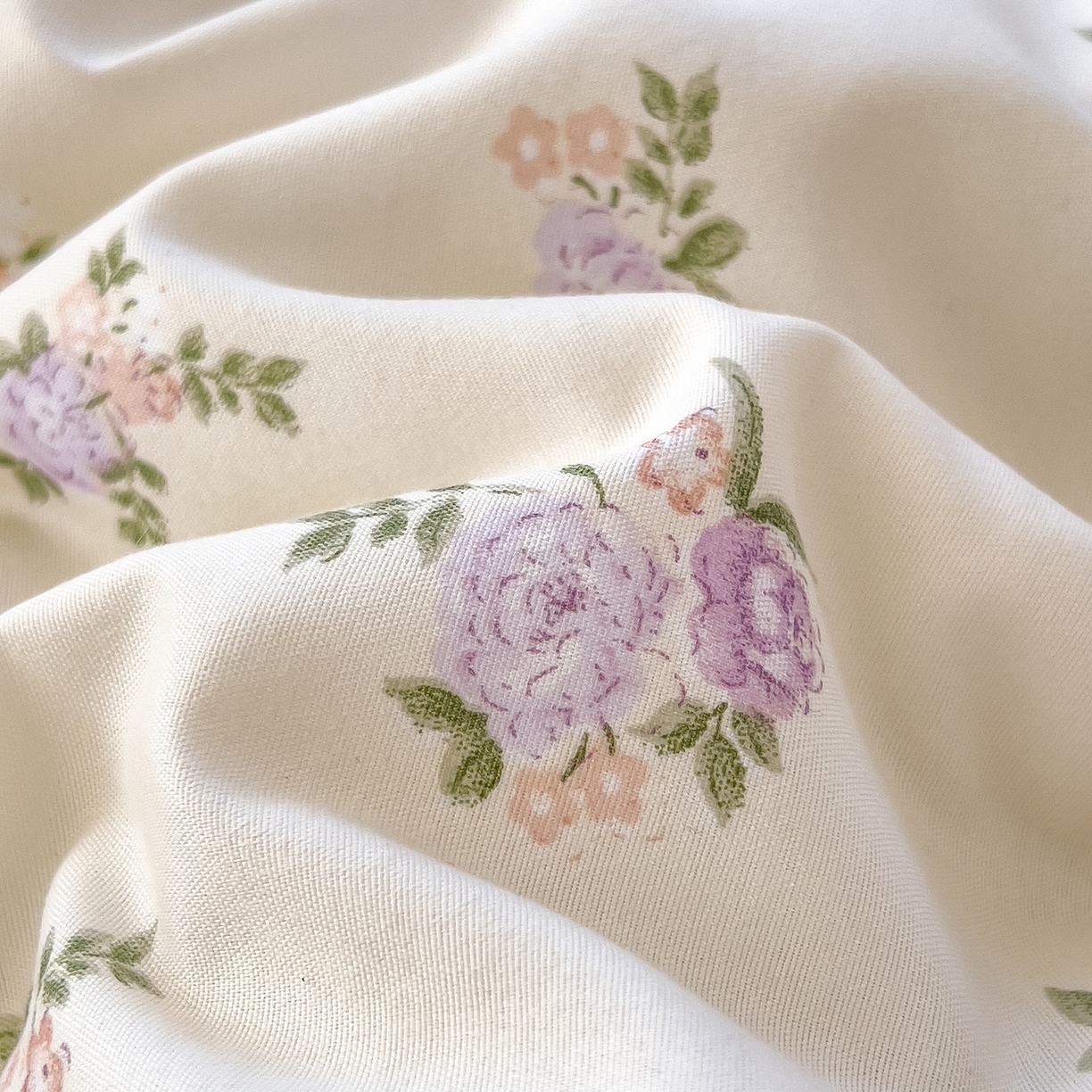 91家纺网 家纺一手货源 找家纺 斯尔顿 2026新款印花夏凉豆豆夏被手工包边被子被芯儿童 紫棠眠夏