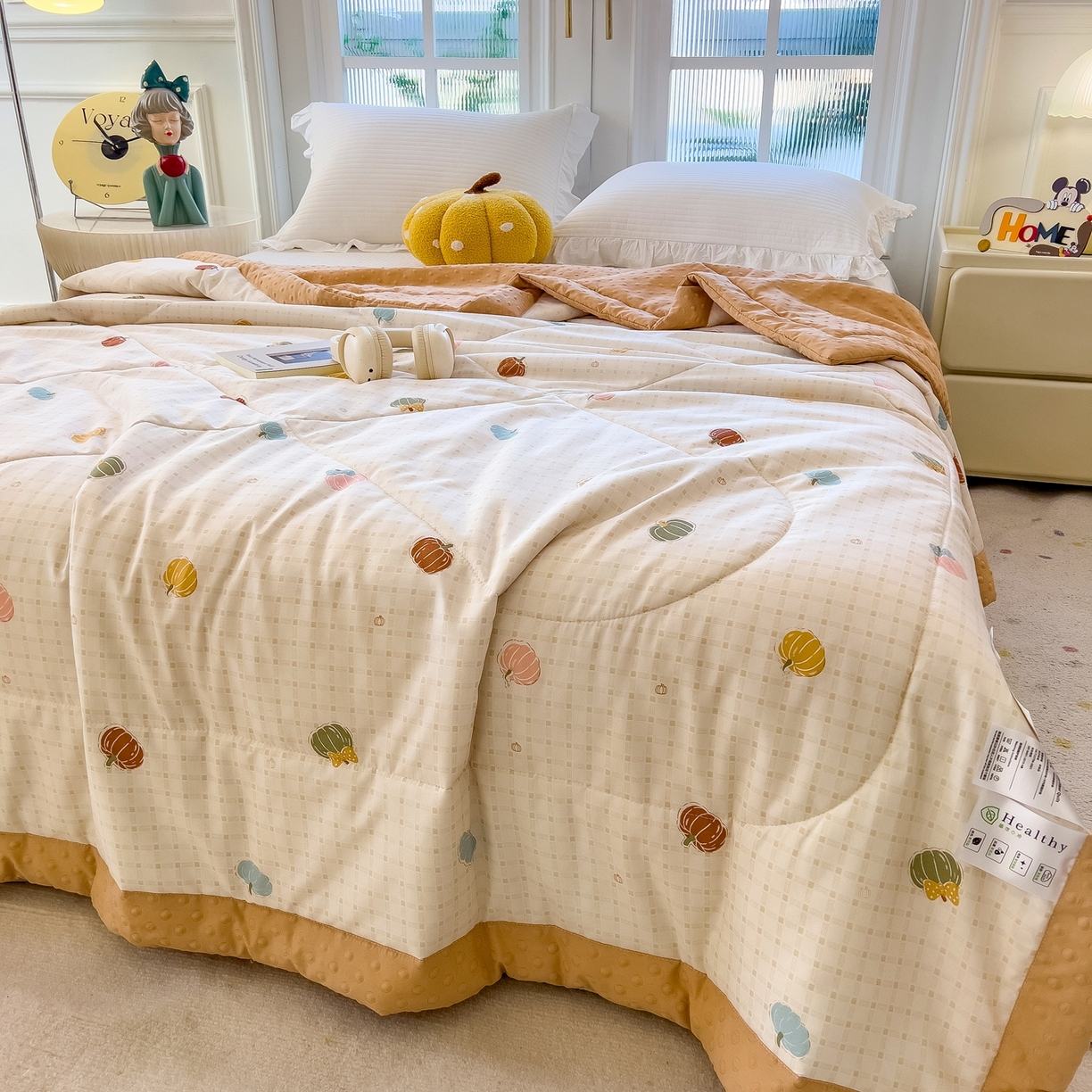 91家纺网 家纺一手货源 找家纺 斯尔顿 2026新款印花夏凉豆豆夏被手工包边被子被芯儿童 南瓜派对