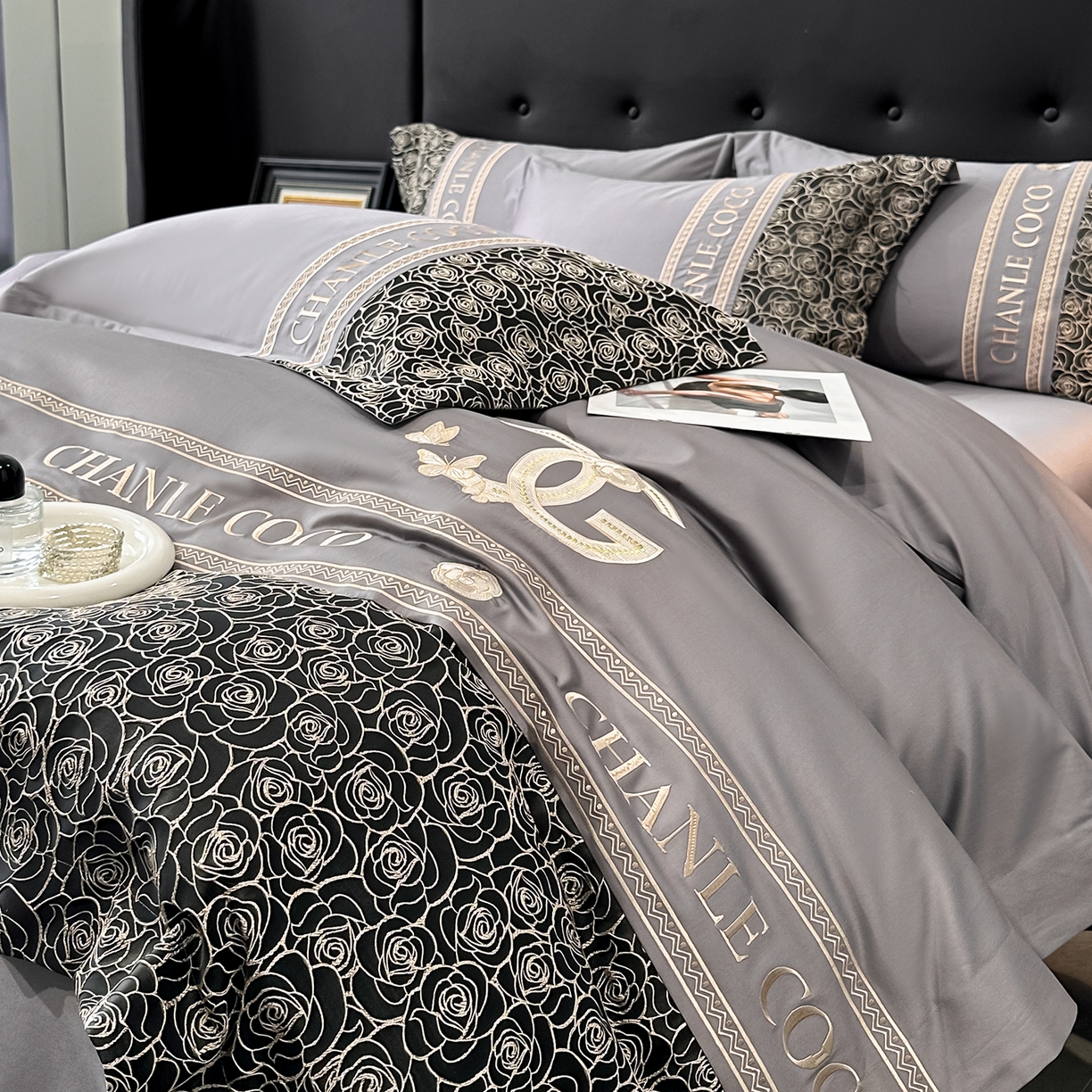 91家纺网 家纺一手货源 找家纺 置顶家纺 2026新款香芙亲肤提花刺绣四件套 香芙-高级灰