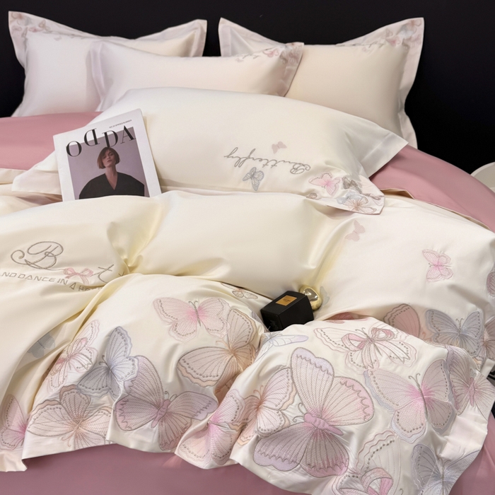 91家纺网 家纺一手货源 找家纺 女子家纺 2026新款刺绣亲肤棉轻奢四件套 花蝶 白+粉