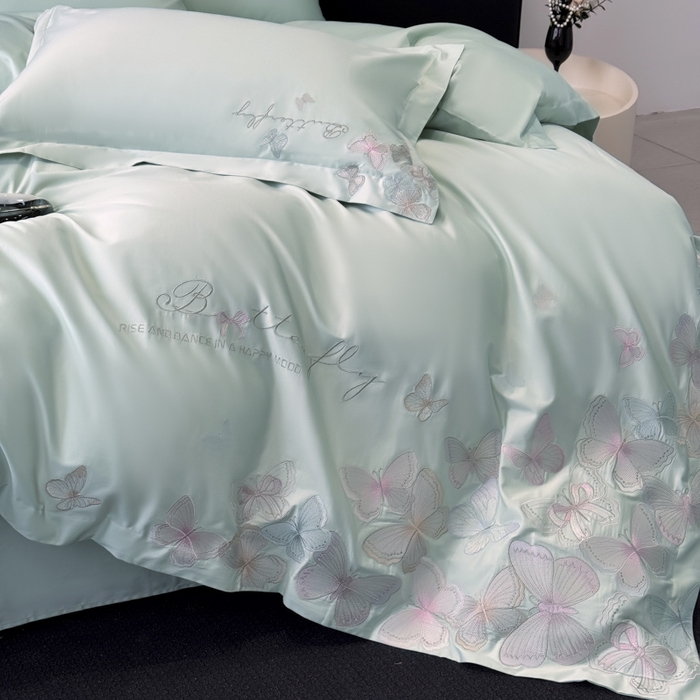 91家纺网 家纺一手货源 找家纺 女子家纺 2026新款刺绣亲肤棉轻奢四件套 花蝶 繁星蓝