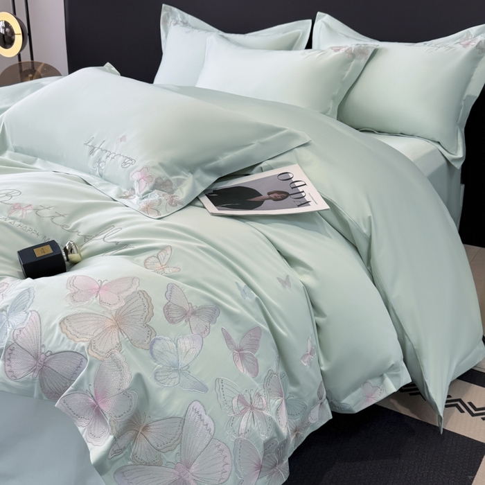 91家纺网 家纺一手货源 找家纺 女子家纺 2026新款刺绣亲肤棉轻奢四件套 花蝶 繁星蓝