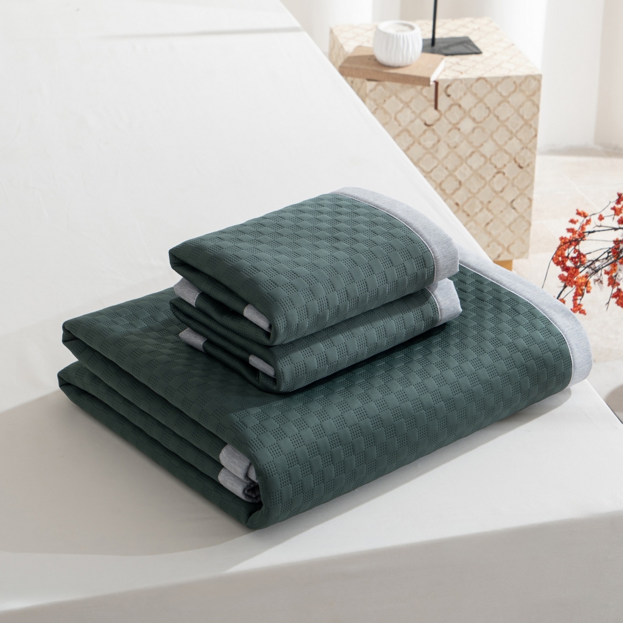 91家纺网 家纺一手货源 找家纺 凌云家纺 2026新款宽边锦纶凉感冰丝席三件套冰格空气席单凉席 冰格空气席-墨绿