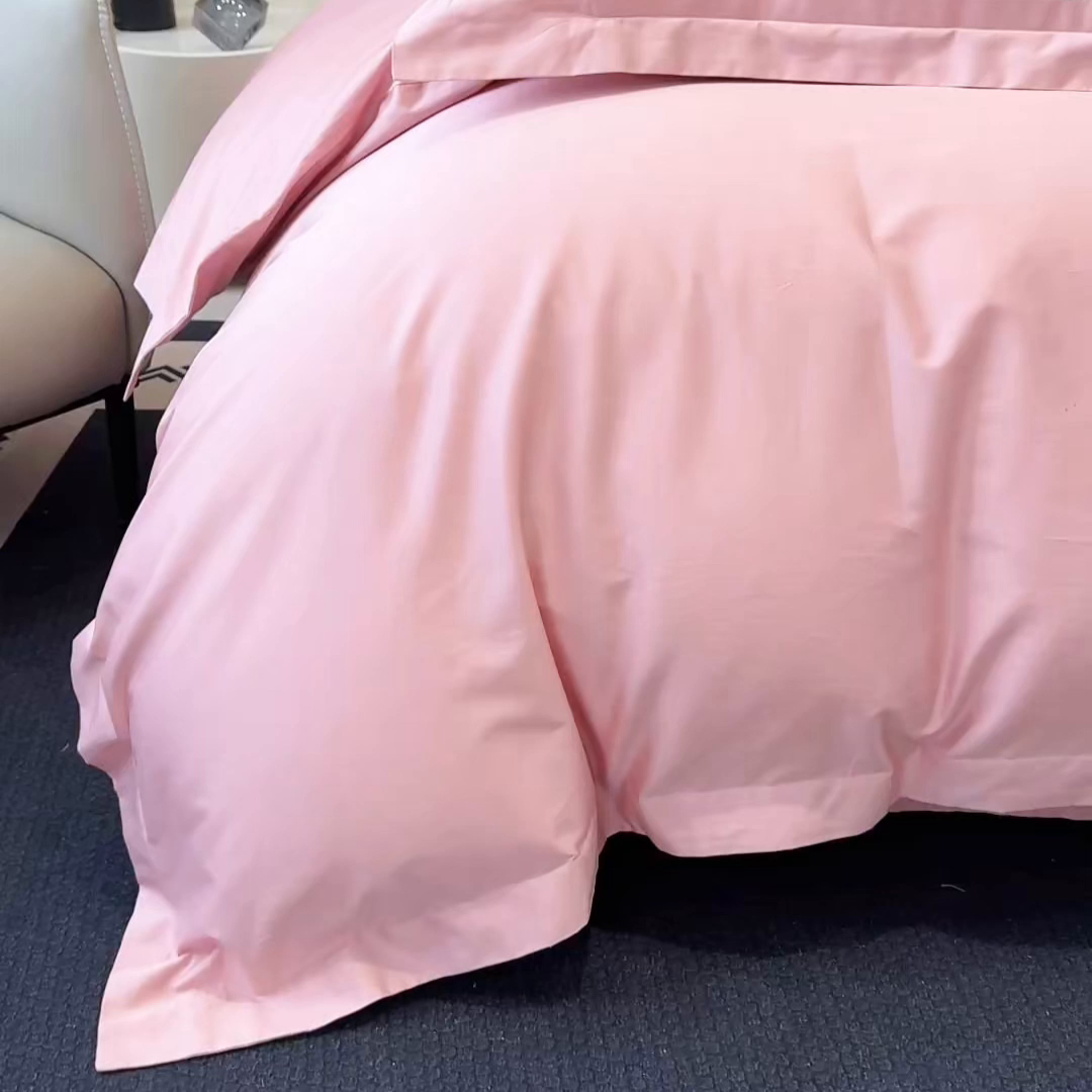 91家纺网 家纺一手货源 找家纺 女子家纺 2026新款刺绣亲肤棉轻奢四件套 花蝶 少女粉