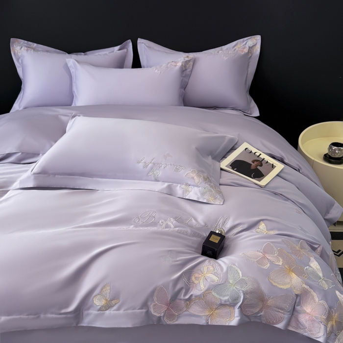 91家纺网 家纺一手货源 找家纺 女子家纺 2026新款刺绣亲肤棉轻奢四件套 花蝶 香芋紫