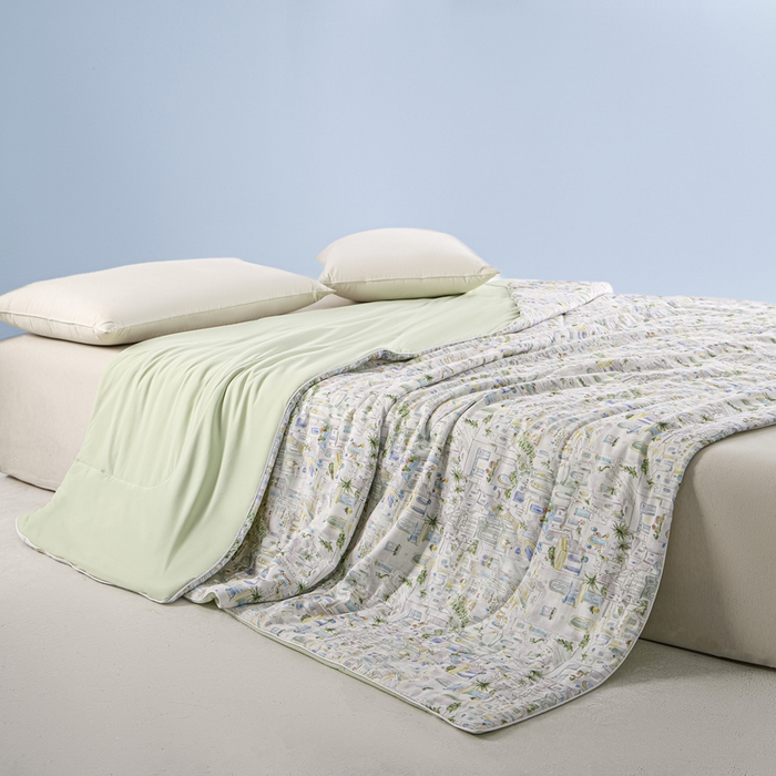 91家纺网 家纺一手货源 找家纺 金昱纺 2026春夏新款A类全棉双层纱棉花单夏被夏凉被空调被 浪漫小镇-绿