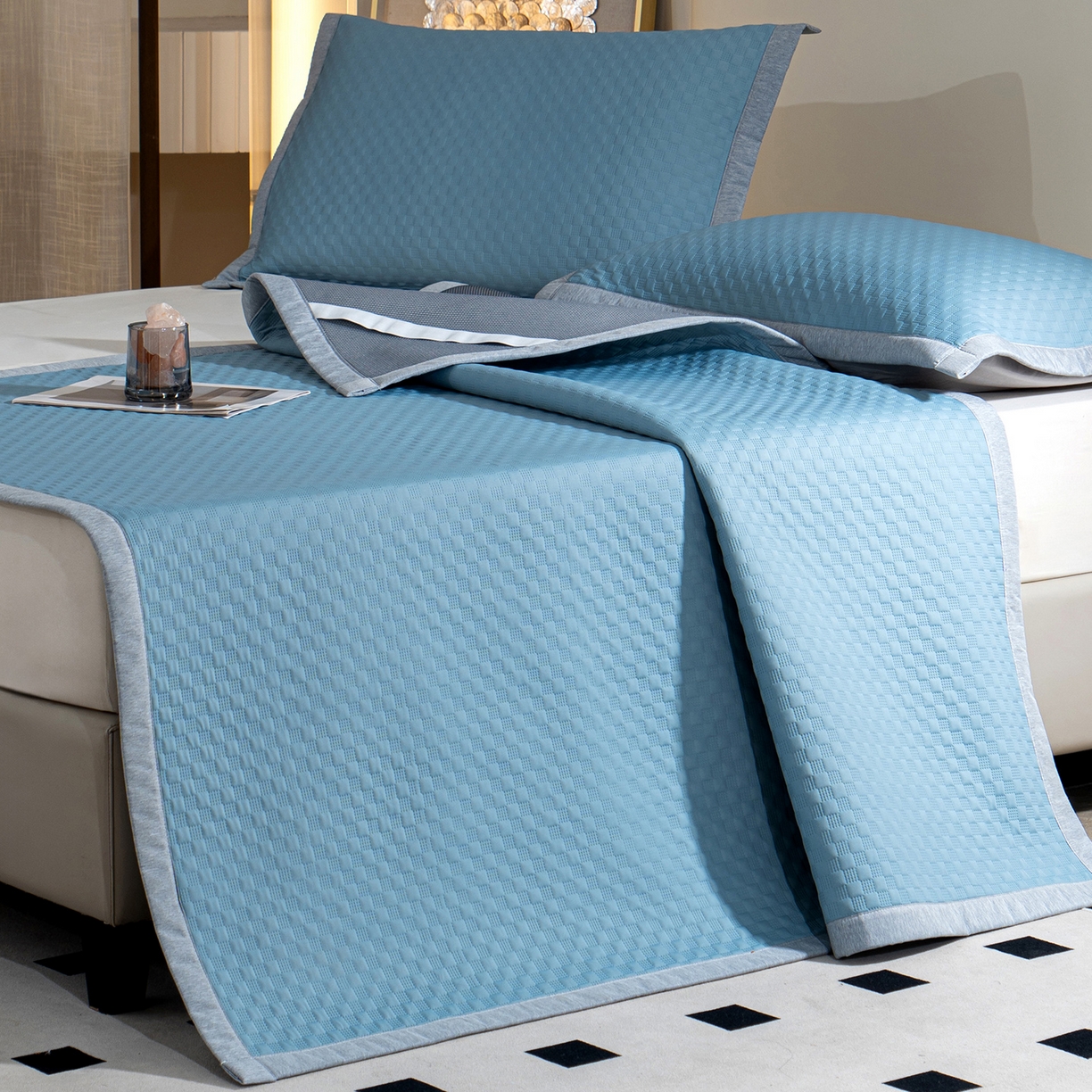 91家纺网 家纺一手货源 找家纺 凌云家纺 2026新款宽边锦纶凉感冰丝席三件套冰格空气席单凉席 冰格空气席-雅蓝