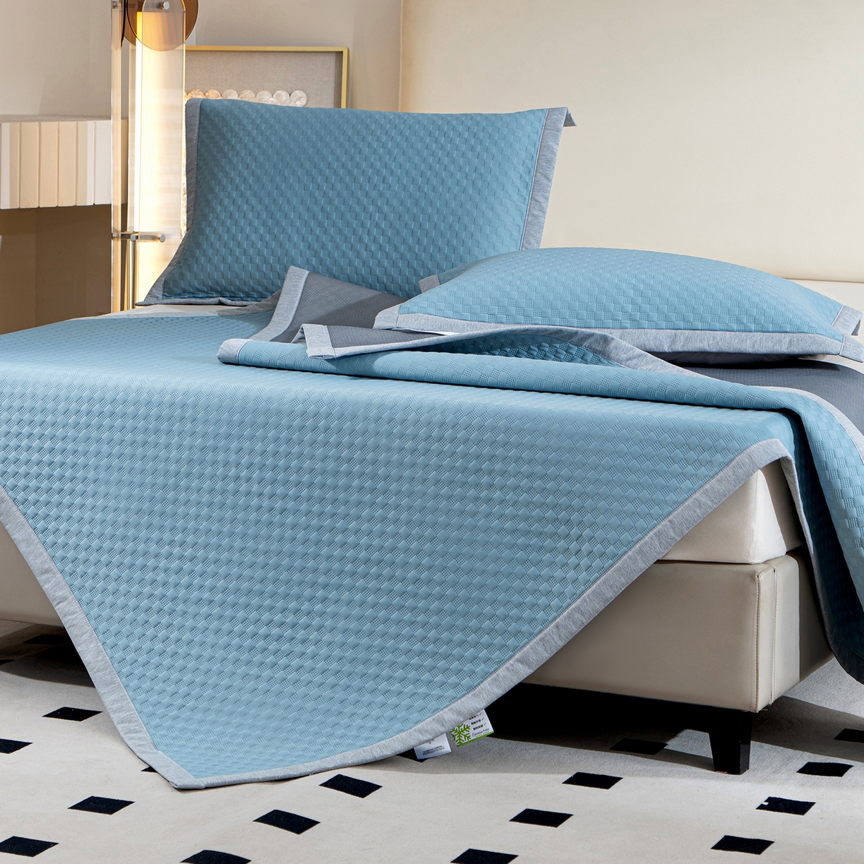 91家纺网 家纺一手货源 找家纺 凌云家纺 2026新款宽边锦纶凉感冰丝席三件套冰格空气席单凉席 冰格空气席-雅蓝