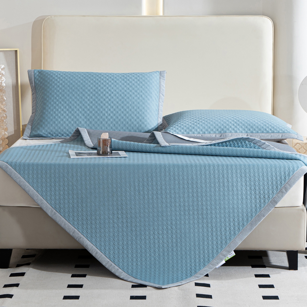 91家纺网 家纺一手货源 找家纺 凌云家纺 2026新款宽边锦纶凉感冰丝席三件套冰格空气席单凉席 冰格空气席-雅蓝