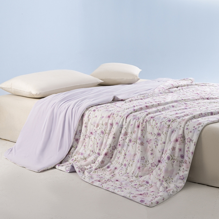 91家纺网 家纺一手货源 找家纺 金昱纺 2026春夏新款A类全棉双层纱棉花单夏被夏凉被空调被 莲礼枝-紫