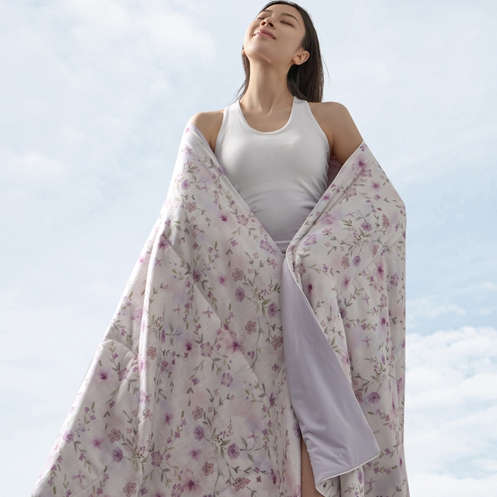 91家纺网 家纺一手货源 找家纺 金昱纺 2026春夏新款A类全棉双层纱棉花单夏被夏凉被空调被 莲礼枝-紫