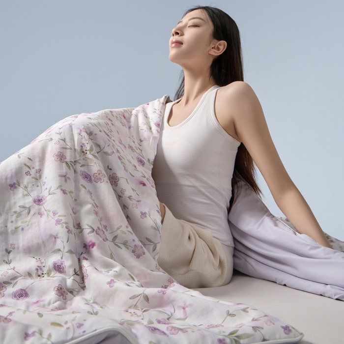 91家纺网 家纺一手货源 找家纺 金昱纺 2026春夏新款A类全棉双层纱棉花单夏被夏凉被空调被 莲礼枝-紫